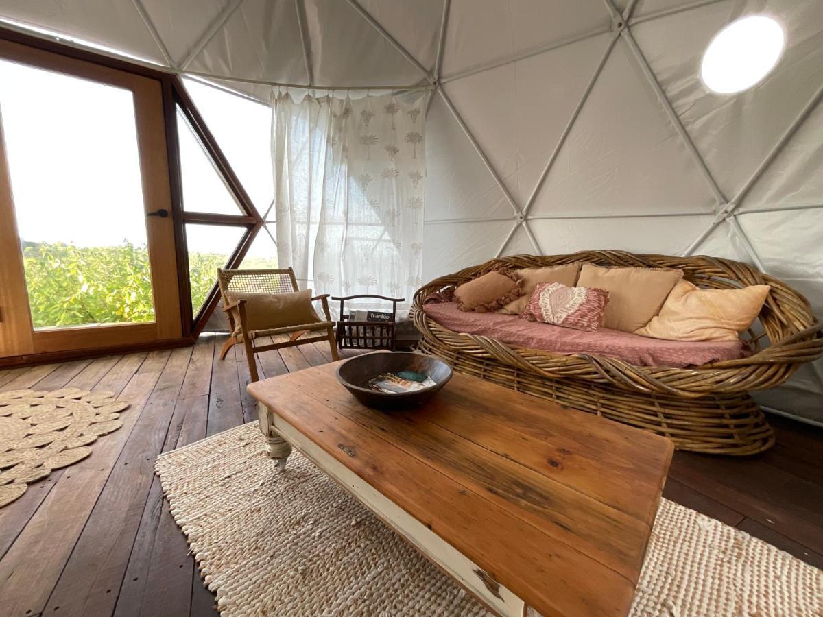 מלון Cootharaba Golden Domes מראה חיצוני תמונה